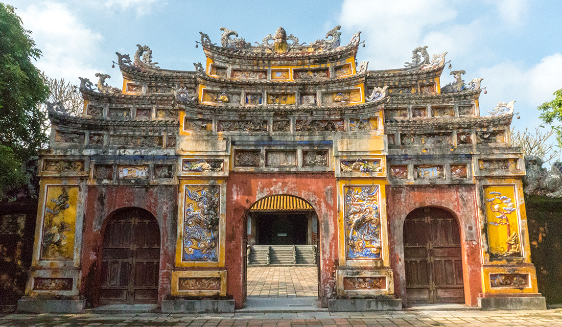 Entrance to the Hien Lam Pavillion.